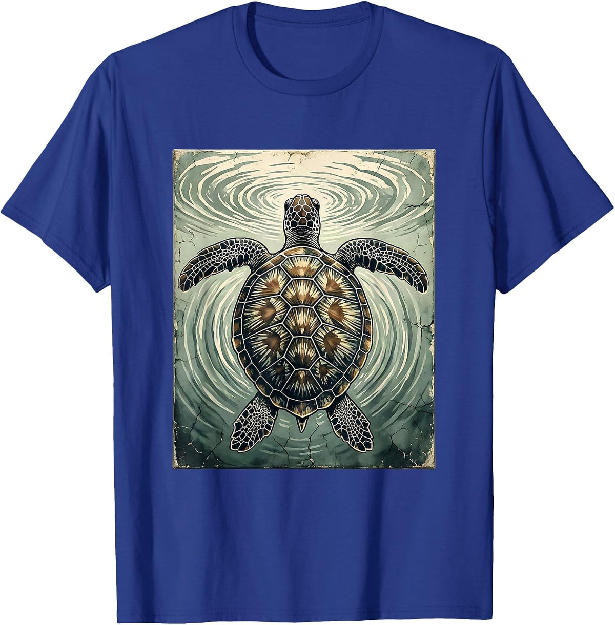 Men's Turtle Swimming Toward Ocean Surface Light T-Shirt - Royal Blue