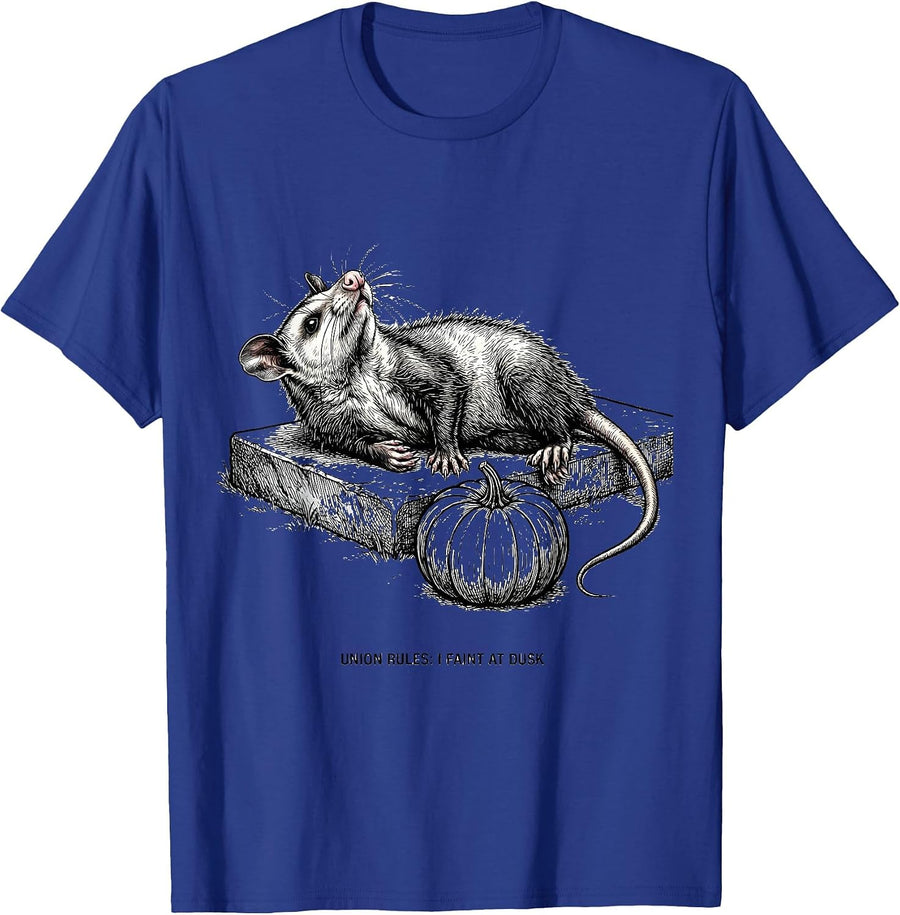 Union Rules I Faint At Dusk Vintage Opossum Halloween Spooky T-Shirt - Royal Blue