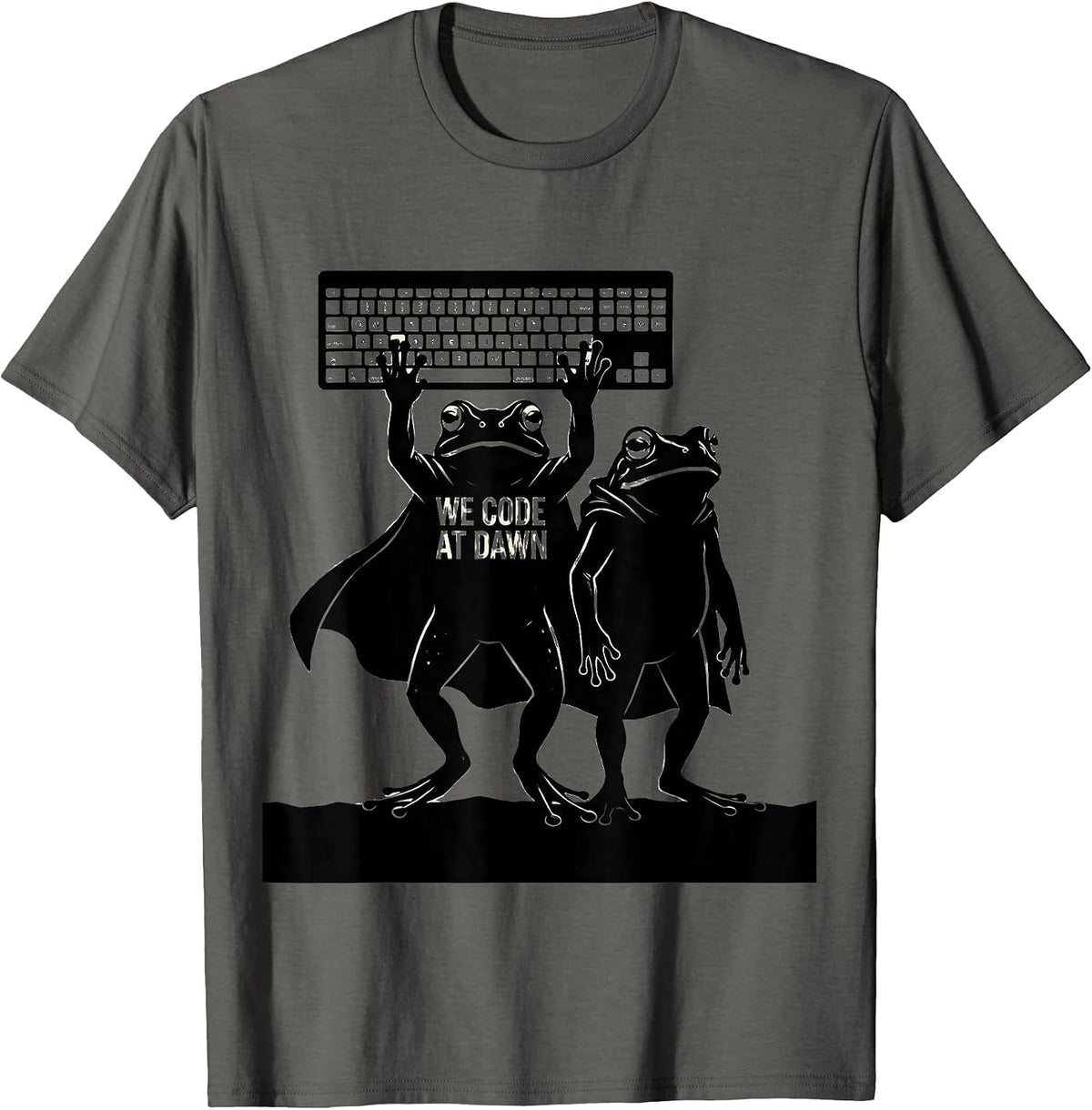 Men's We Code At Dawn Funny Teacher Frog Back to School T-Shirt - Asphalt Grey