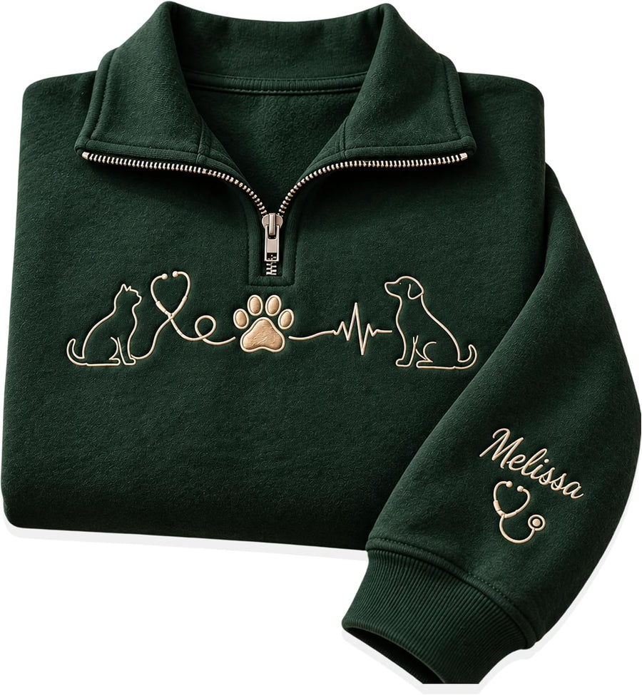 Personalized Personalized Embroidered Vet Tech Sweatshirt, Custom Vet Tech Shirts, Veterinary Technician Gifts - Ds2