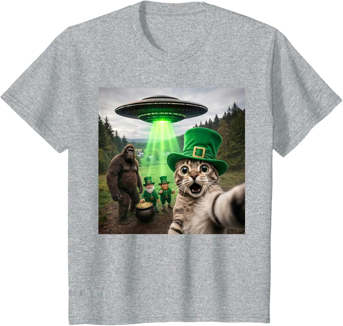 Funny St Patricks Day Cat Selfie with Leprechaun Bigfoot UFO T-Shirt - Heather Grey